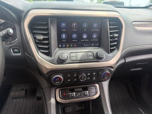 Used 2023 GMC Acadia Denali w/ Denali Ultimate Package FWD image 21