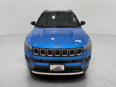 Used 2023 Jeep Compass Limited AWD/4WD image 14