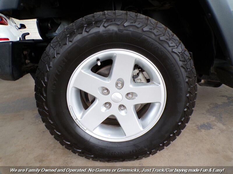 Used 2015 Jeep Wrangler Unlimited Sport w/ Quick Order Package 24S AWD/4WD image 30