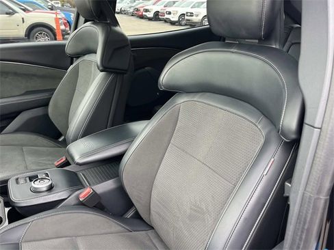 Used 2021 Ford Mustang Mach-E GT w/ GT Performance Edition image 29