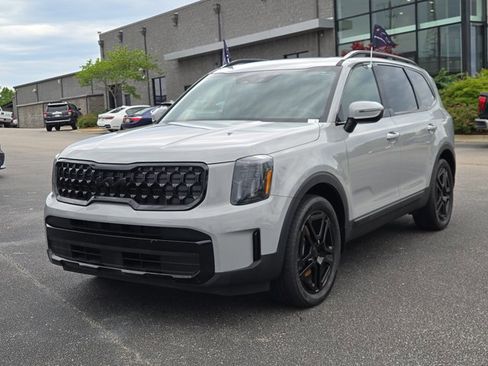 Used 2025 Kia Telluride EX X-Line AWD/4WD image 1