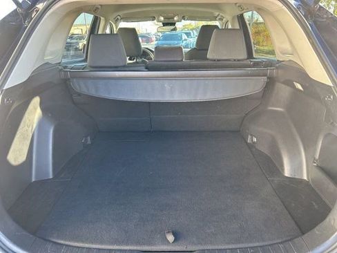 Used 2022 Toyota RAV4 XLE image 37