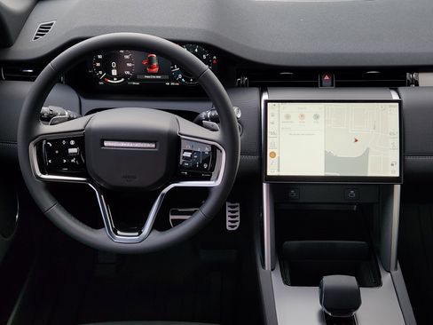 New 2025 Land Rover Discovery Sport Dynamic SE image 27