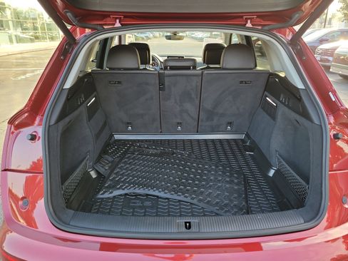 Used 2019 Audi Q5 2.0T Premium Plus w/ Premium Plus Package image 21