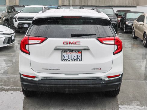 Used 2022 GMC Terrain AT4 w/ Tech Package image 8