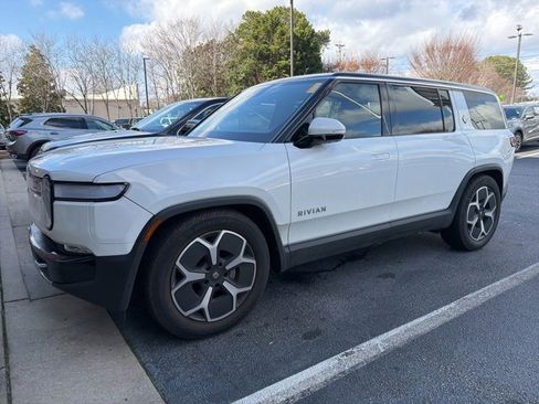 Used 2023 Rivian R1S Adventure image 1