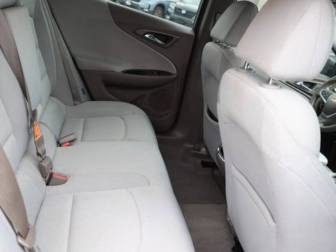 Used 2022 Chevrolet Malibu LT FWD image 15