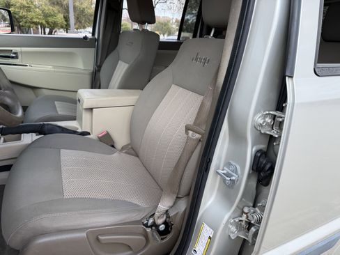 Used 2009 Jeep Liberty Sport w/ Popular Equipment Group image 19