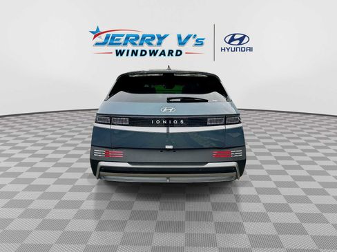 New 2026 Hyundai Ioniq 5 SE image 7