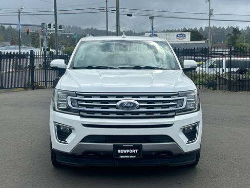 Used 2020 Ford Expedition Limited w/ Equipment Group 302A AWD/4WD image 2