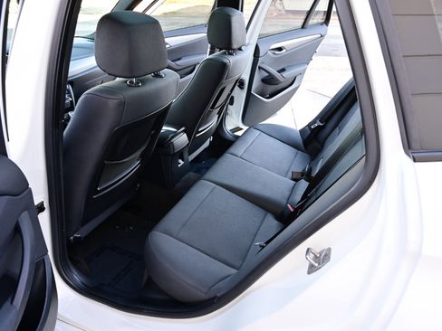 Used 2014 BMW X1 xDrive28i image 14