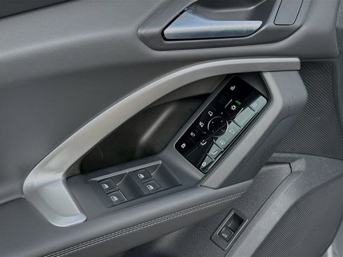 New 2025 Audi Q5 Premium image 21