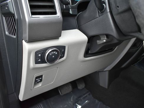 Used 2019 Ford F150 XLT AWD/4WD image 41