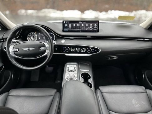 Used 2025 Genesis GV70 2.5T image 26