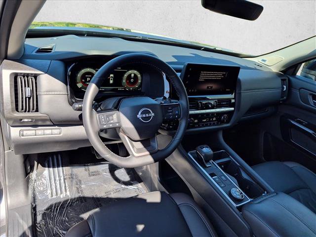 Used 2026 Nissan Pathfinder Platinum w/ Cargo Package AWD/4WD image 10