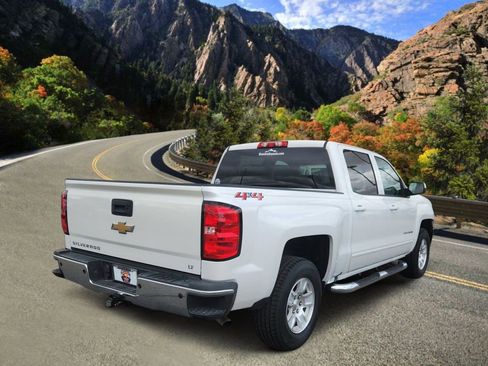 Used 2018 Chevrolet Silverado 1500 LT w/ All Star Edition AWD/4WD image 3