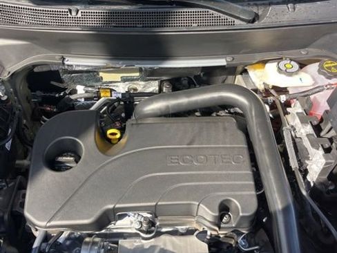 New 2026 Chevrolet Equinox LT image 38