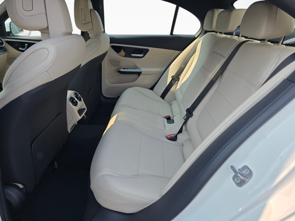New 2026 Mercedes-Benz C 300 4MATIC Sedan image 17