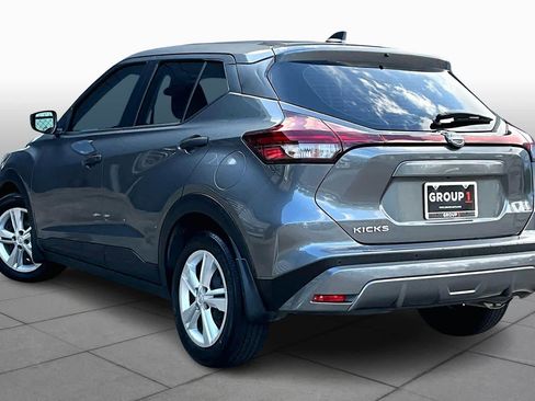 Used 2024 Nissan Kicks S image 10