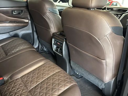 Used 2021 Nissan Murano Platinum w/ Cargo Package FWD image 29