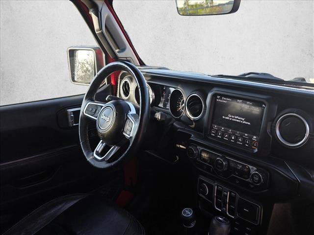 Used 2018 Jeep Wrangler Unlimited Sahara AWD/4WD image 10