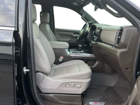 Used 2023 Chevrolet Silverado 1500 LTZ image 17