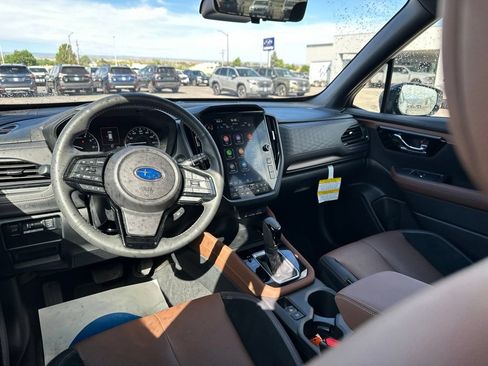 Certified 2025 Subaru Forester Limited AWD/4WD image 22