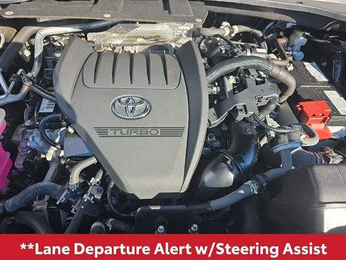 Used 2024 Toyota Grand Highlander XLE image 12