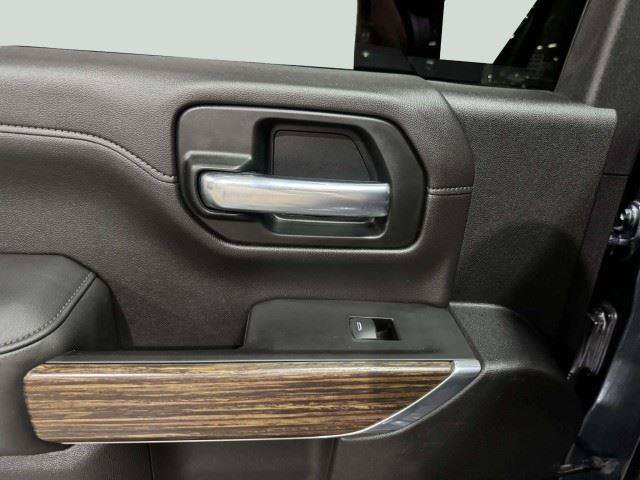 Used 2020 Chevrolet Silverado 2500 High Country w/ Technology Package AWD/4WD image 27