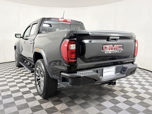Used 2024 GMC Canyon Denali AWD/4WD image 4