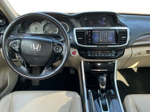 Used 2017 Honda Accord EX-L image 17