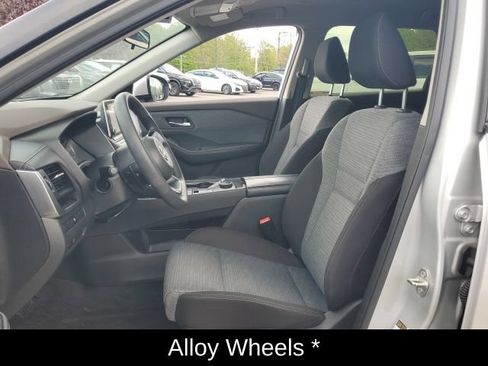 Certified 2023 Nissan Rogue SV AWD/4WD image 17