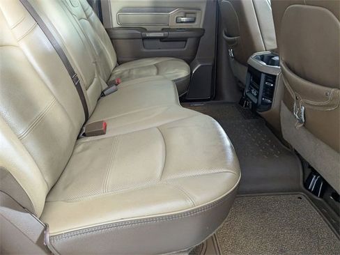 Used 2023 RAM 2500 Limited image 33