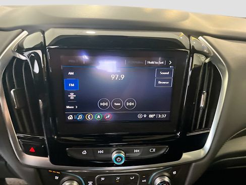 Used 2022 Chevrolet Traverse Premier AWD/4WD image 14