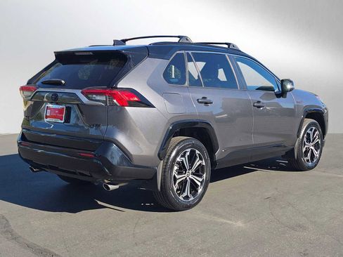 Used 2023 Toyota RAV4 XSE image 3