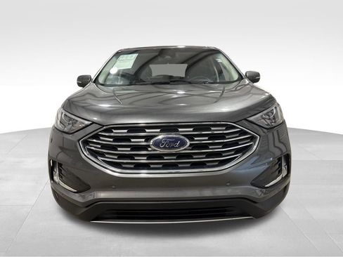 Used 2023 Ford Edge Titanium image 8