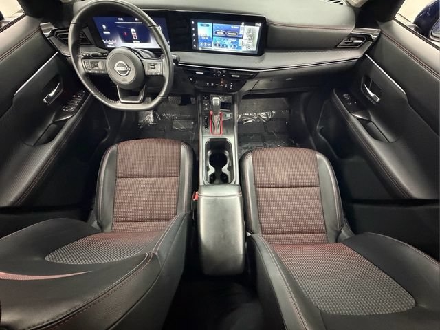 Used 2025 Nissan Kicks SR FWD image 17