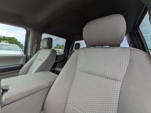 Used 2019 Ford F250 XLT w/ Snow Plow Prep Package AWD/4WD image 13