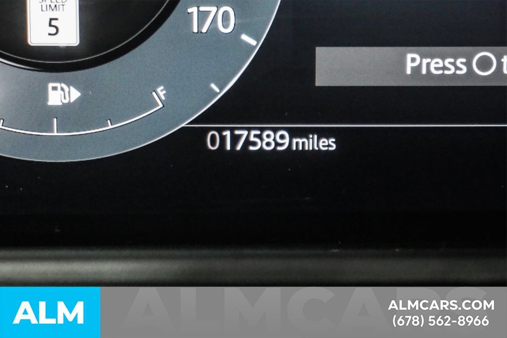 Used 2026 Land Rover Range Rover Velar S AWD/4WD image 53