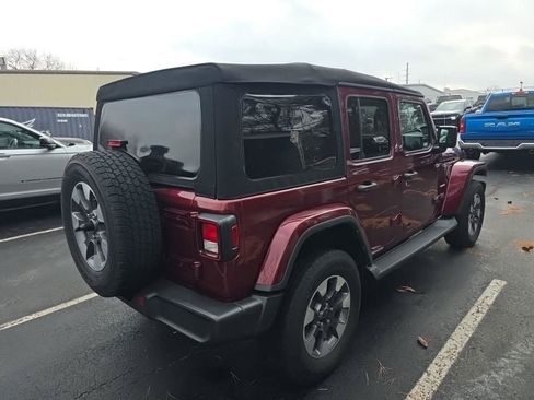 Used 2022 Jeep Wrangler Unlimited Sahara image 7