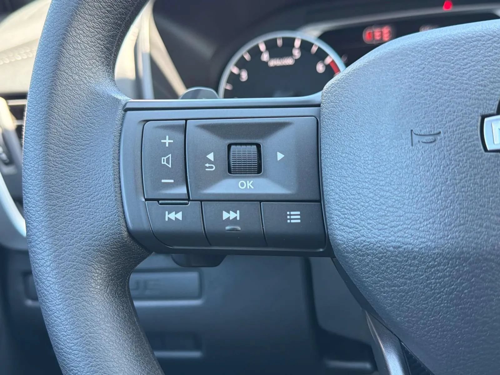 New 2026 Nissan Rogue S FWD image 25