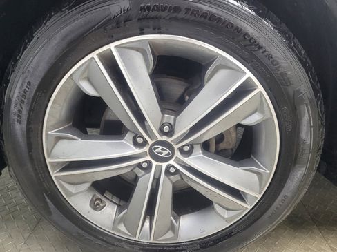 Used 2015 Hyundai Santa Fe Limited w/ Option Group 04 image 31