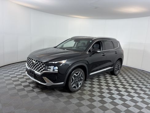 Certified 2023 Hyundai Santa Fe Limited FWD image 2