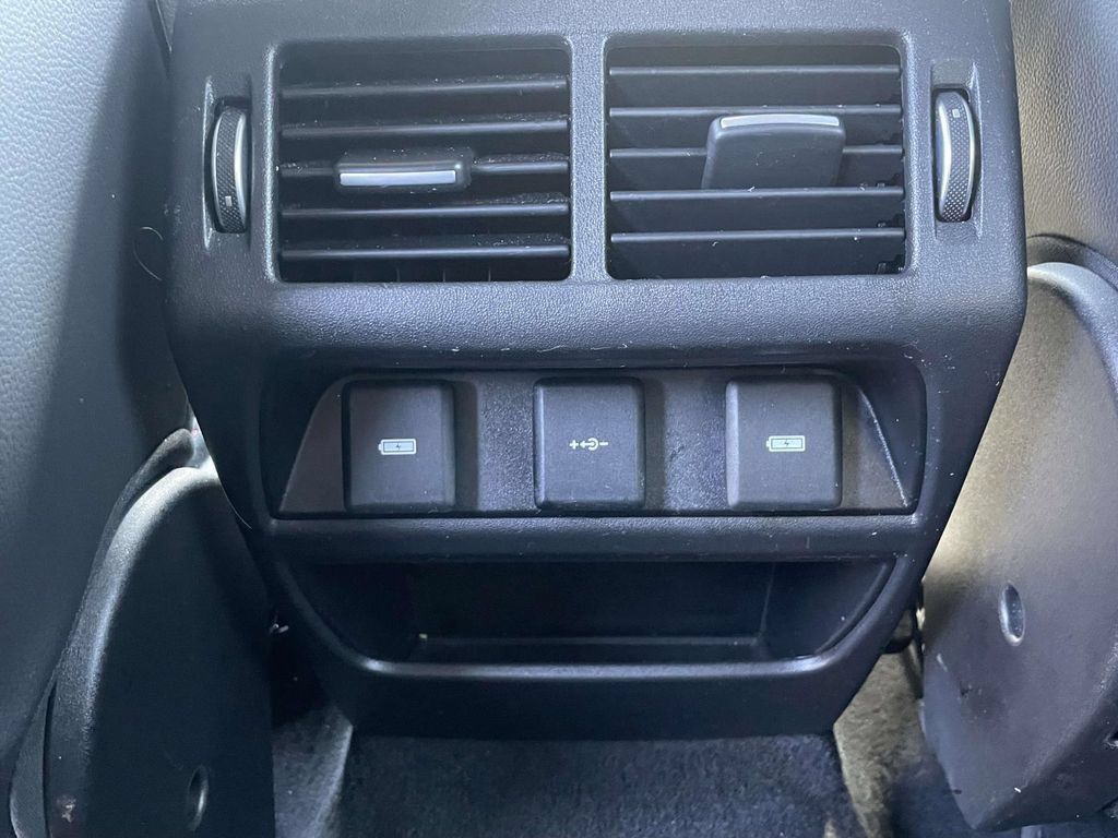 Used 2023 Land Rover Discovery Sport S R-Dynamic AWD/4WD image 14