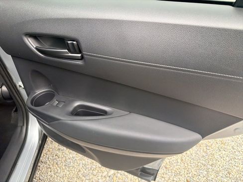 Certified 2023 Toyota Corolla Cross LE w/ Moonroof Package image 16