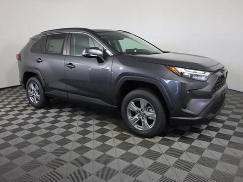 Used 2023 Toyota RAV4 XLE w/ Convenience Package AWD/4WD image 10