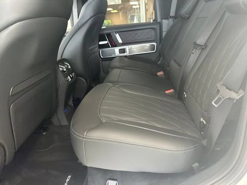 Used 2027 Mercedes-Benz G 63 AMG 4MATIC image 39