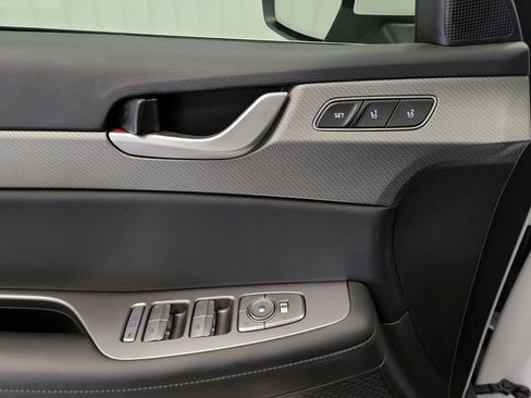 Used 2025 Hyundai Palisade SEL FWD image 31