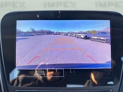 Used 2024 Chevrolet Malibu LT image 19