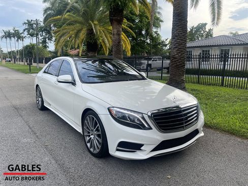 Used 2014 Mercedes-Benz S 550 Sedan image 4